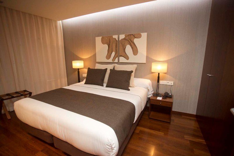 Carris Cardenal Quevedo Hotel Ourense Room photo